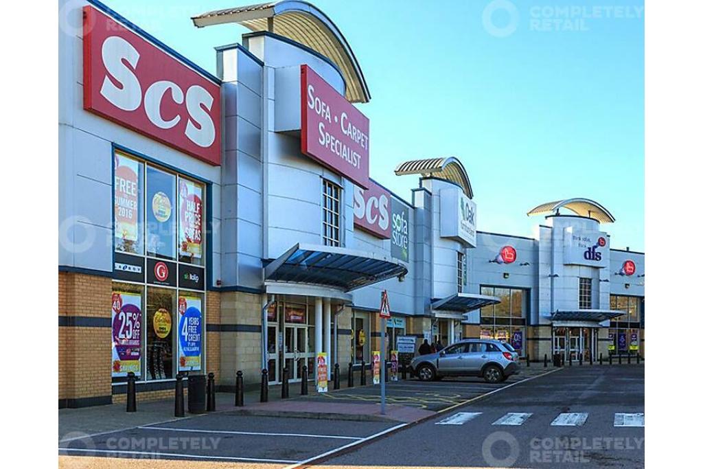Hedge End Retail Park - Southampton