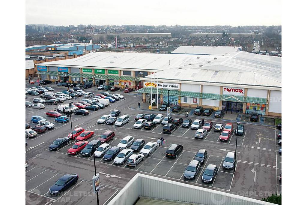 Peninsular Retail Park – Prime Retail Units to Let, Greenwich SE7 7TZ