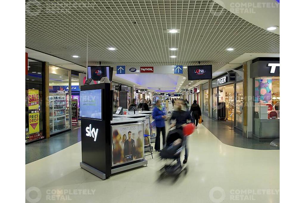 The Mall Wood Green – Retail Units to Let, Wood Green, London N22 6YQ