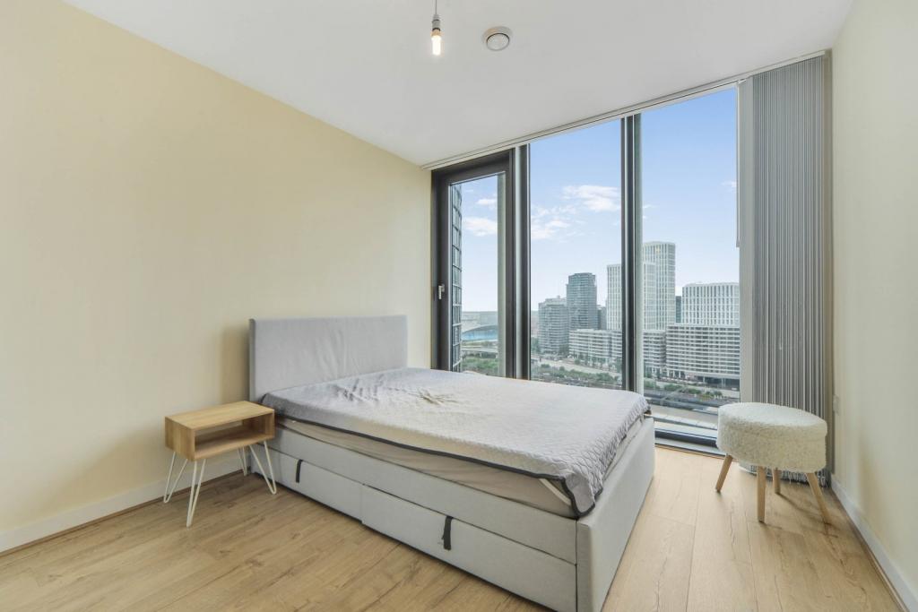 Modern One-Bedroom Apartment with Concierge and Gym – Stratford, London E15