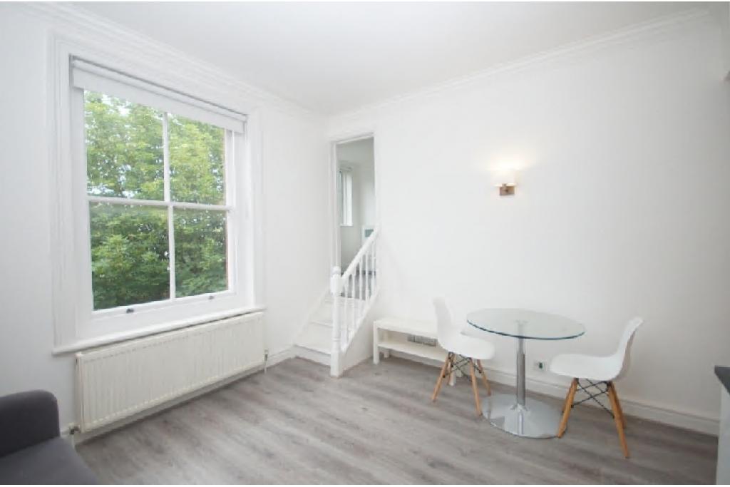 Elegant One‑Bedroom Apartment with Communal Gardens – Chelsea, London SW3