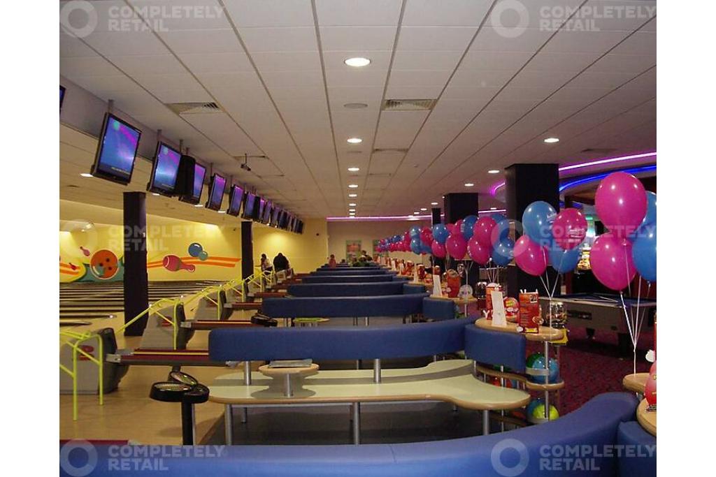 Swan Centre – Units 8 & 9, Eastleigh, Hampshire