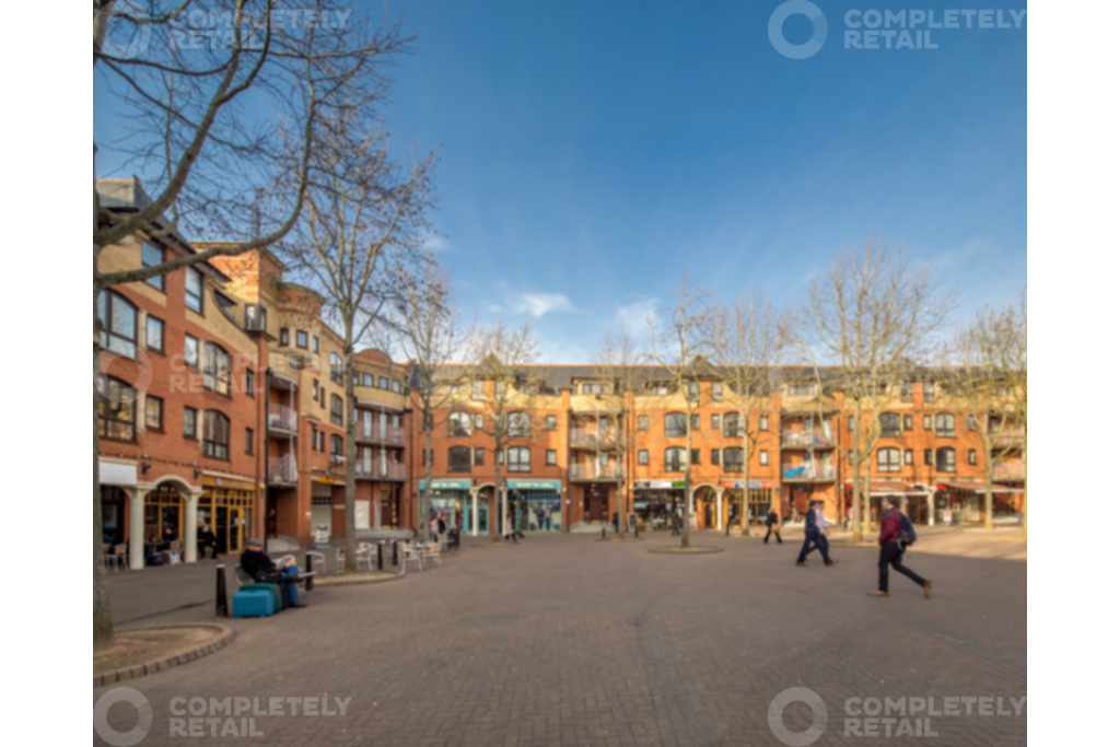 Gloucester Green Shopping Centre – Premier Oxford Retail Opportunity