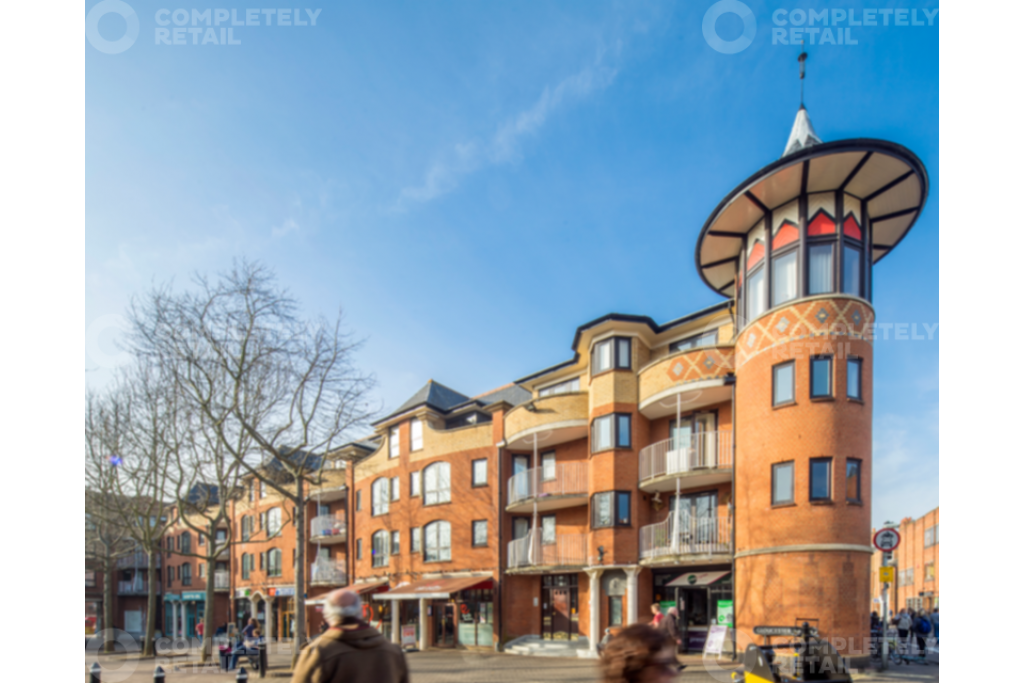 Gloucester Green Shopping Centre – Premier Oxford Retail Opportunity