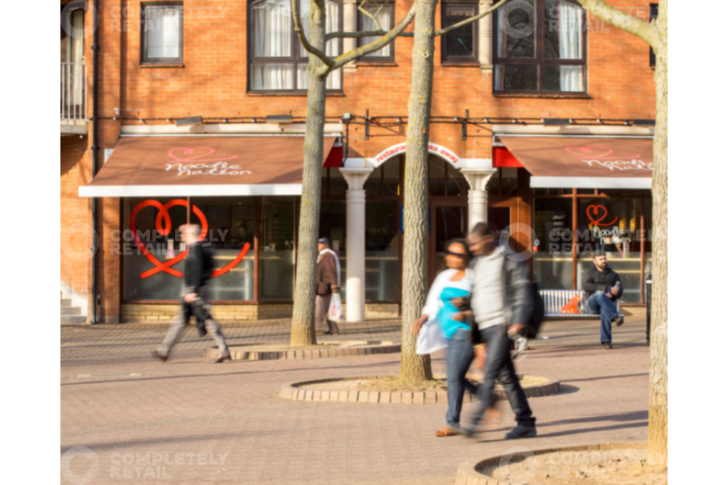 Gloucester Green Shopping Centre – Premier Oxford Retail Opportunity