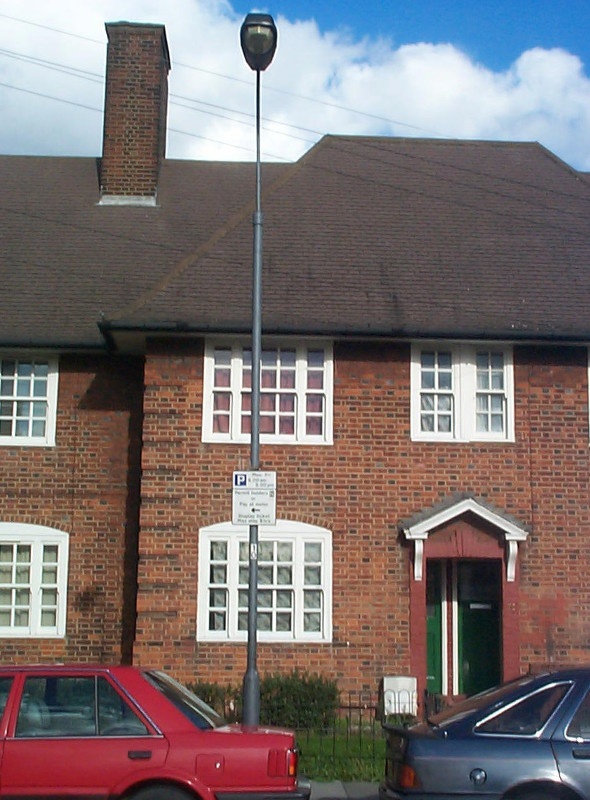 Five-Bedroom House for Sale East Acton – Zone 2, Large Garden