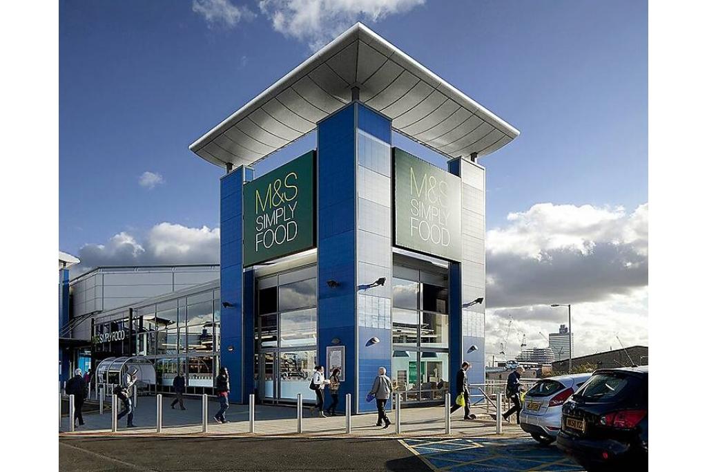 Retail Units for Let at Manchester Fort Shopping Park