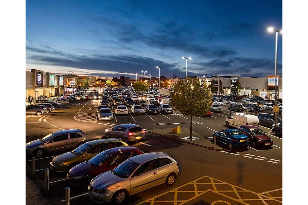 Retail Units for Let at Borehamwood Shopping Park