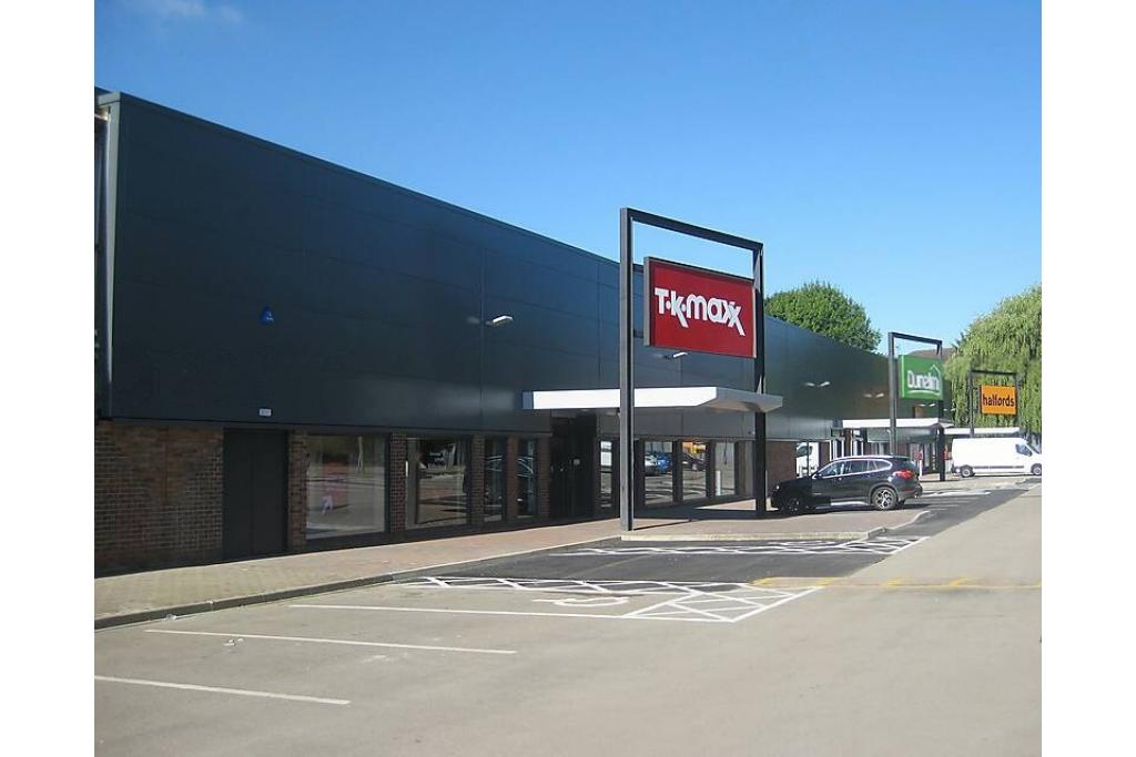 Retail Units for Let at Broadfields Retail Park – Aylesbury, Buckinghamshire