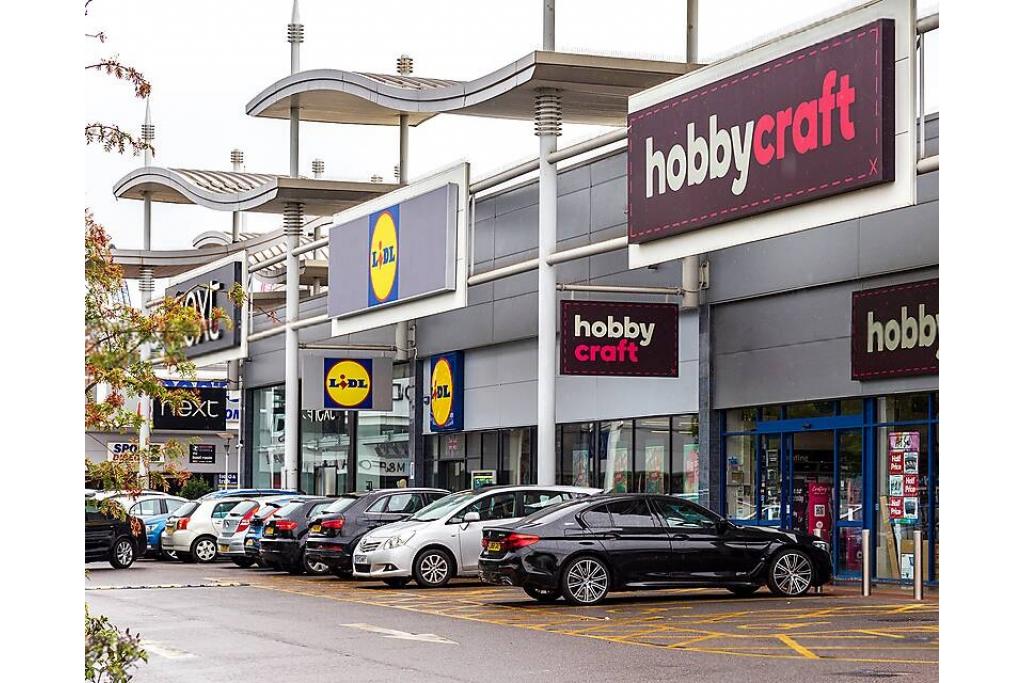 Retail Units for Let at Westway Cross Shopping Park – Greenford, Greater London