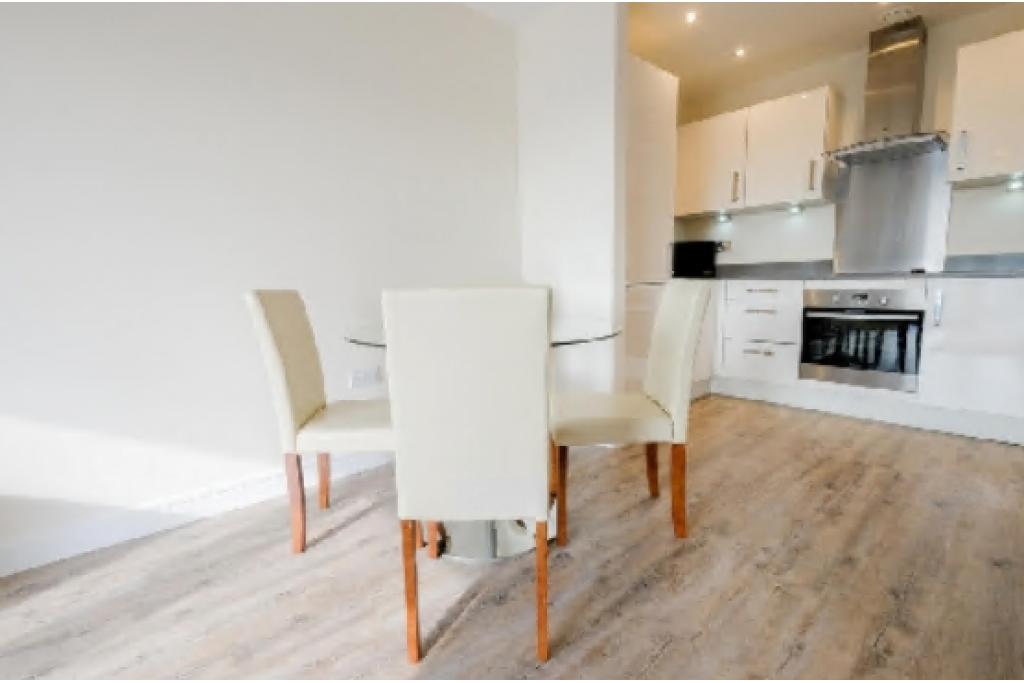 2 Bedroom Apartment to Rent – The Boardwalk, Pearl Lane, Gillingham, ME7