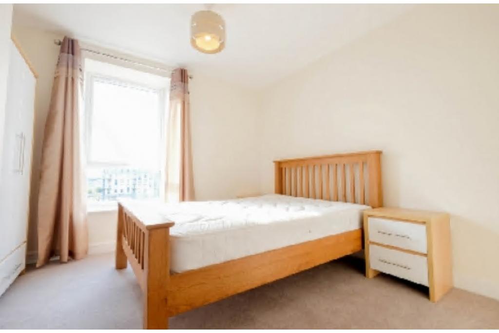 2 Bedroom Apartment to Rent – The Boardwalk, Pearl Lane, Gillingham, ME7