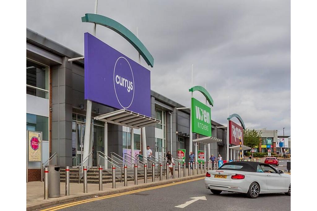 Pipps Hill Retail Park – Basildon