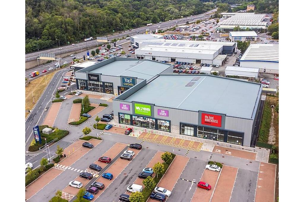 Gateway Retail Park – Prime Retail & Shopping Park Near Plymouth