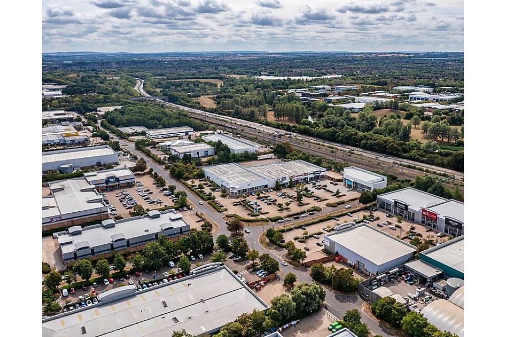 Cairngorm Retail Park – Retail & Bulky Goods Destination in Milton Keynes