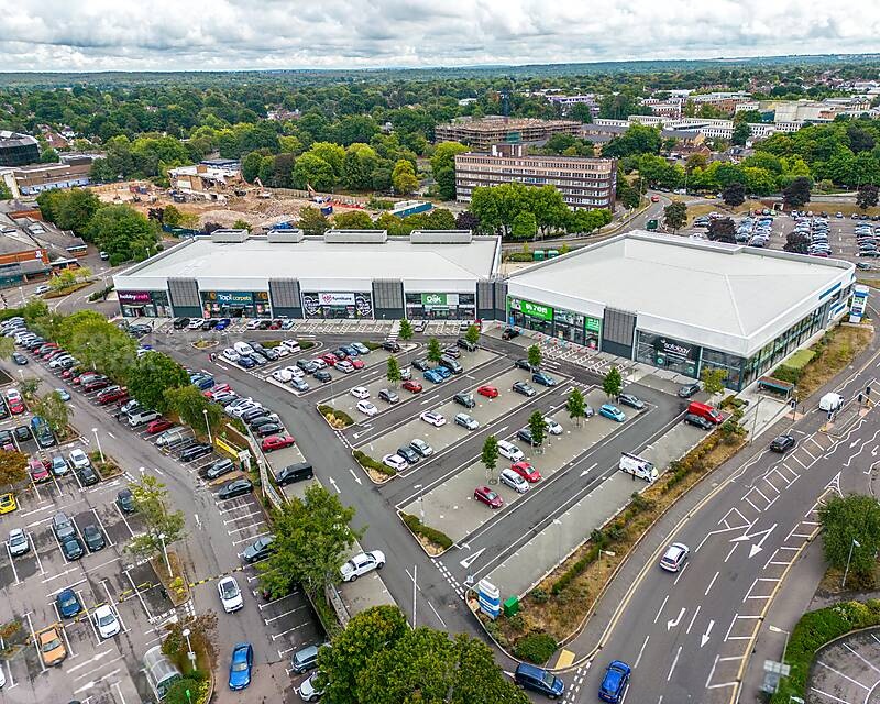 Horizon Retail Park – Premium Bulky Goods Destination in Farnborough