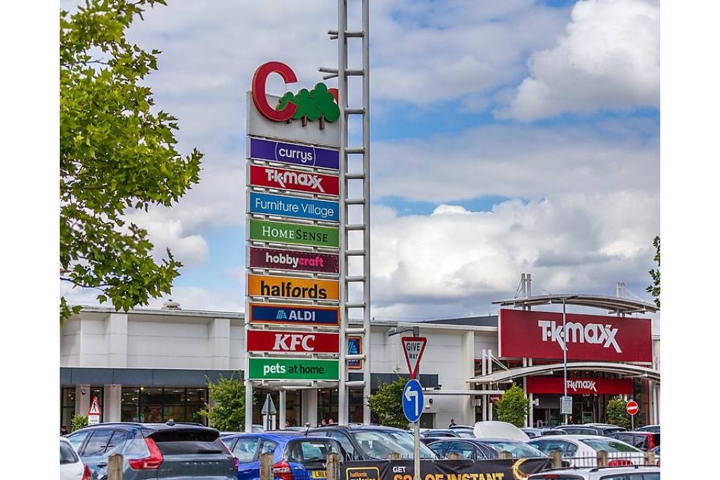 Century Retail Park – Dalton Way, Watford, Hertfordshire