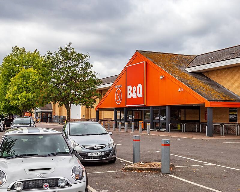 Croydon B&Q Warehouse – Valley Retail Park, Croydon