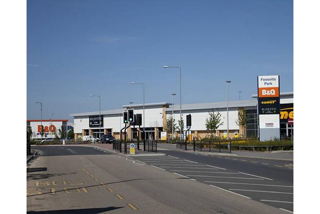 Fossetts Park Retail & Shopping Park – Southend‑on‑Sea, Essex