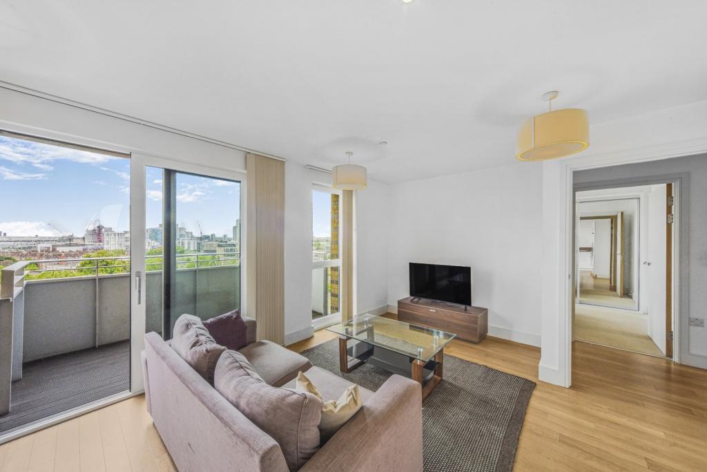 Modern 1-Bedroom Apartment in Bow – £340,000