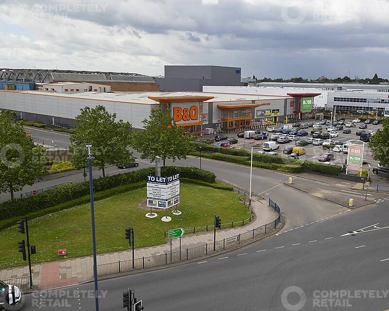 West Five Centre – 15,425 sq ft Retail Unit To Let