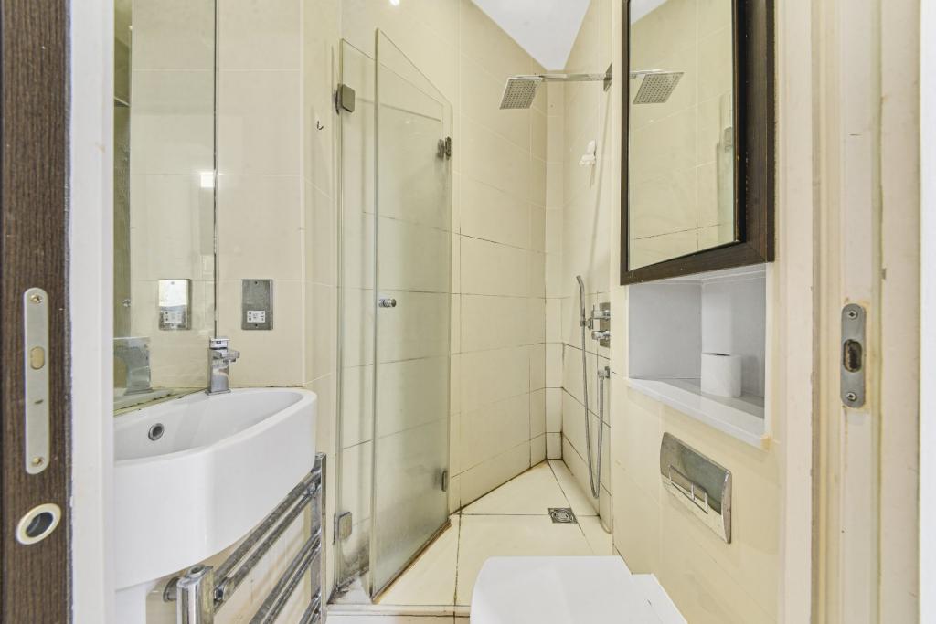 Albany House, Judd Street, Camden – 1 Bedroom Apartment to Rent – £1,800 pcm