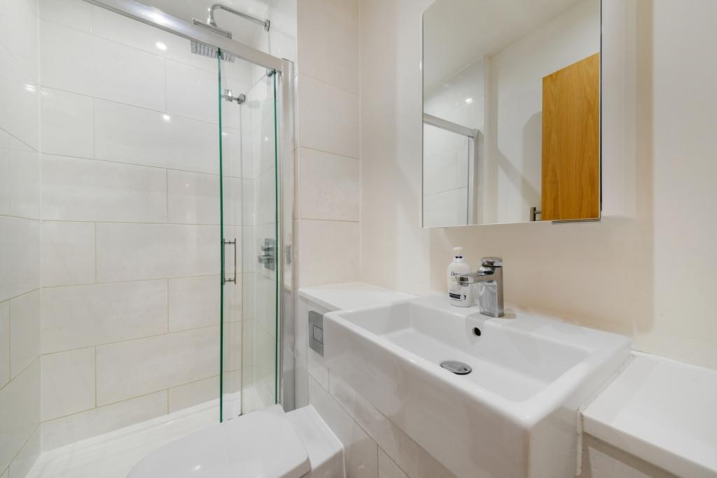 Maraschino Apartments, Morello, 47 Cherry Orchard Road, Croydon – 2 Bedroom Apartment to Rent