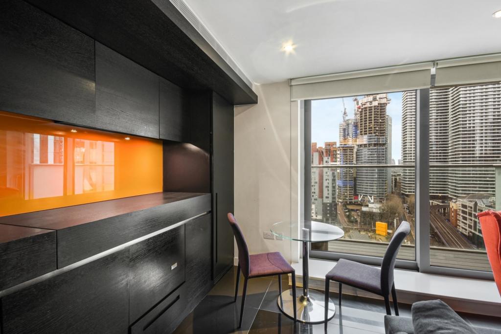 Pan Peninsula Square, Canary Wharf – Studio Apartment to Rent – £2,275 pcm