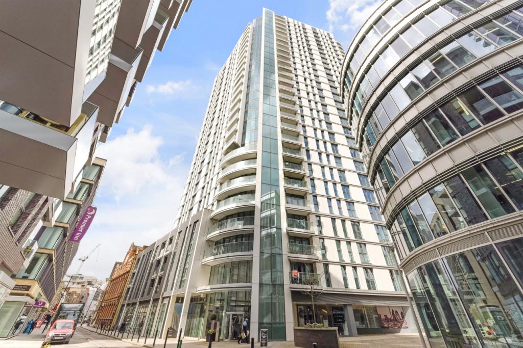 Altitude Point, Aldgate – 1 Bedroom Apartment to Rent – £2,535 pcm