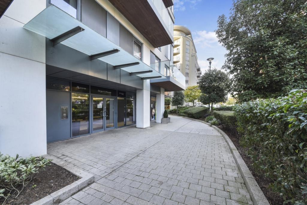 Beaufort Square, Colindale – 1 Bedroom Apartment to Rent – £1,711 pcm