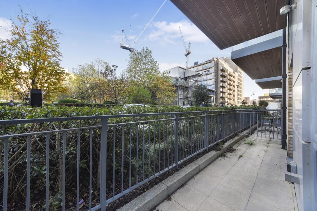 Beaufort Square, Colindale – 1 Bedroom Apartment to Rent – £1,711 pcm
