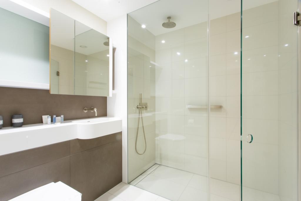 Upper Ground, South Bank – Studio Apartment to Rent – £3,033 pcm