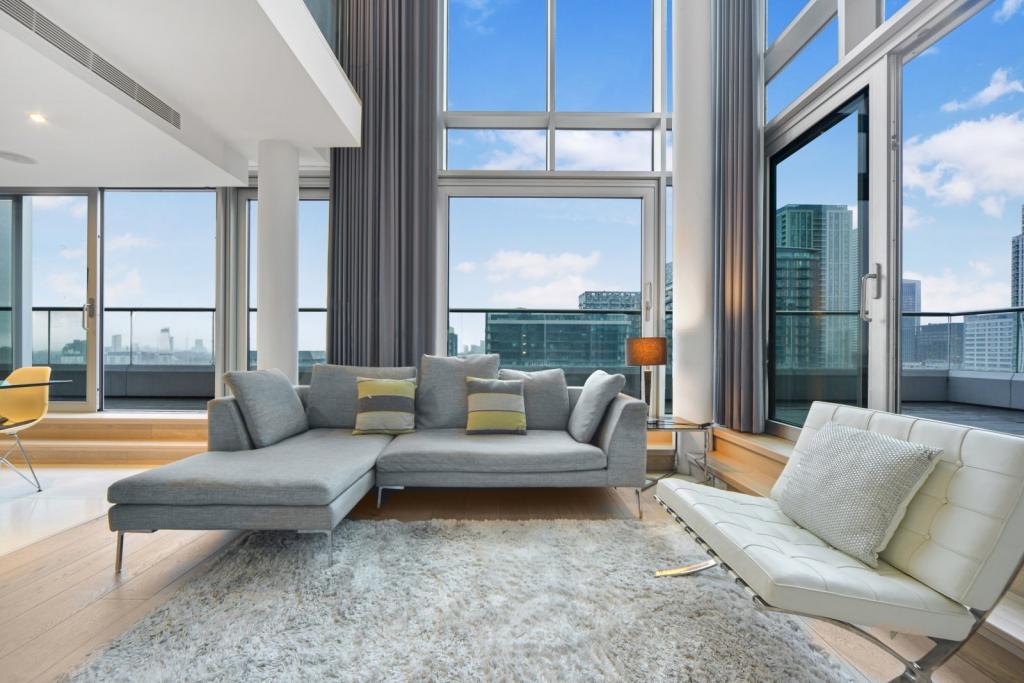 Baltimore Wharf, Canary Wharf – 2 Bedroom Duplex Apartment to Rent – £4,550 pcm