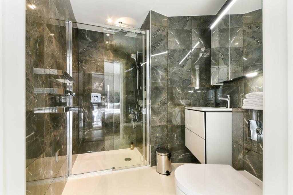 Lambeth High Street, Lambeth – 2 Bedroom Apartment to Rent – £3,683 pcm