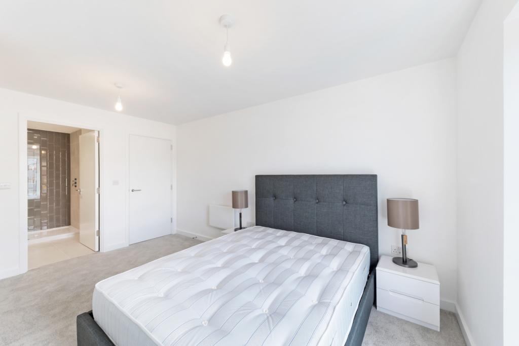 Castleton House, Beaufort Park – 2 Bedroom Apartment to Rent – £2,166 pcm