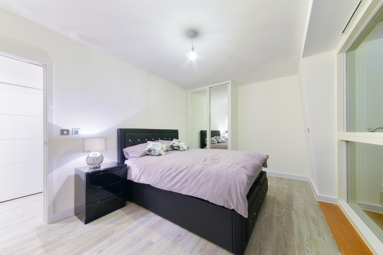 Hyett Court, Chobham Manor, Stratford – 1 Bedroom Apartment to Rent – £2,470 pcm
