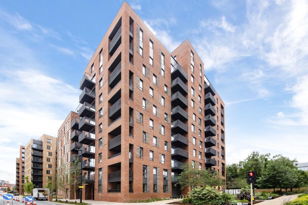 Alexandra Palace Gardens, Hornsey – 1 Bedroom Apartment to Rent – £1,993 pcm
