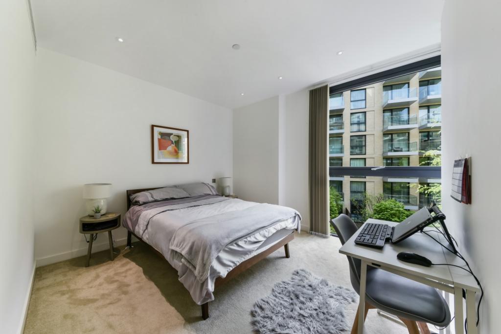 Goodman’s Fields, Chaucer Gardens, Aldgate – 2 Bedroom Apartment to Rent – £3,748 pcm