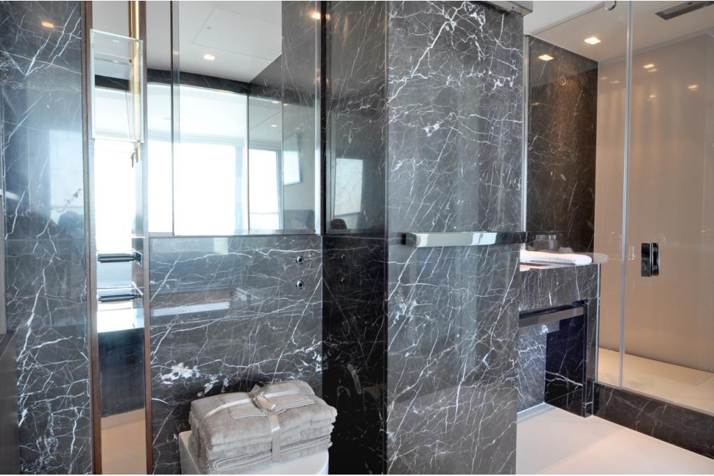 Pan Peninsula, East Tower, Canary Wharf – 3 Bedroom Apartment to Rent – £5,091 pcm