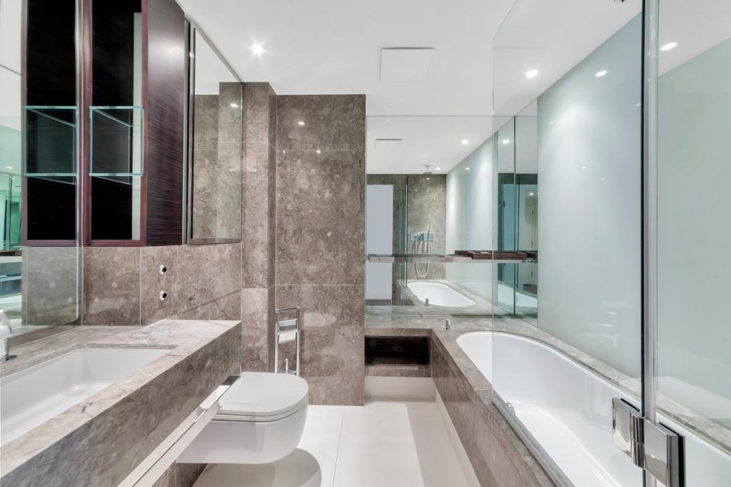 Pan Peninsula Square, Canary Wharf – 1 Bedroom Apartment to Rent – £2,535 pcm