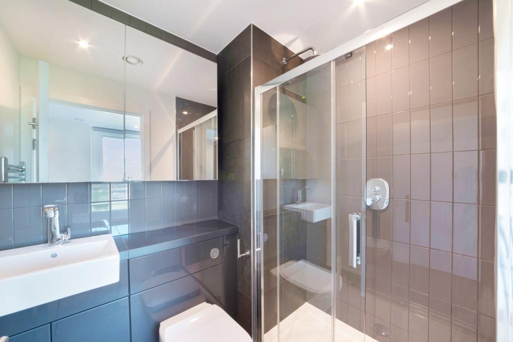 Deptford Landings, Lacewood Building, Deptford – 2 Bedroom Apartment to Rent – £2,340 pcm