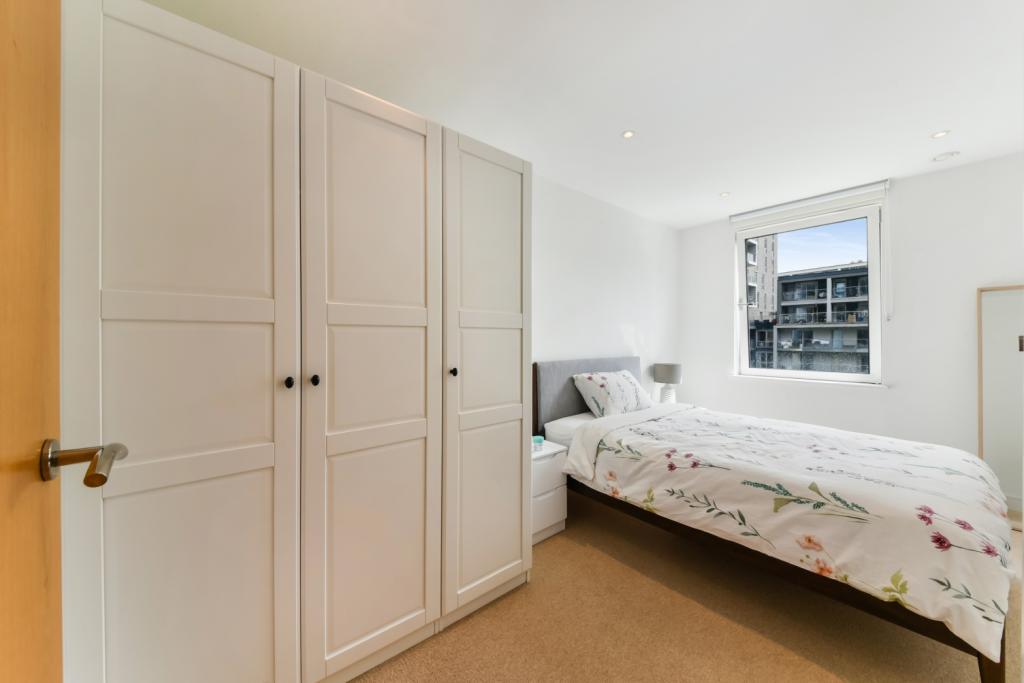 Indescon Square, Canary Wharf – 1 Bedroom Apartment to Rent – £2,275 pcm