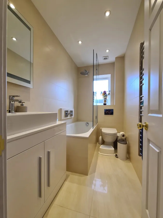 5 Bedroom Detached House for Sale – £1,940,000 – 2,223 sq. ft.