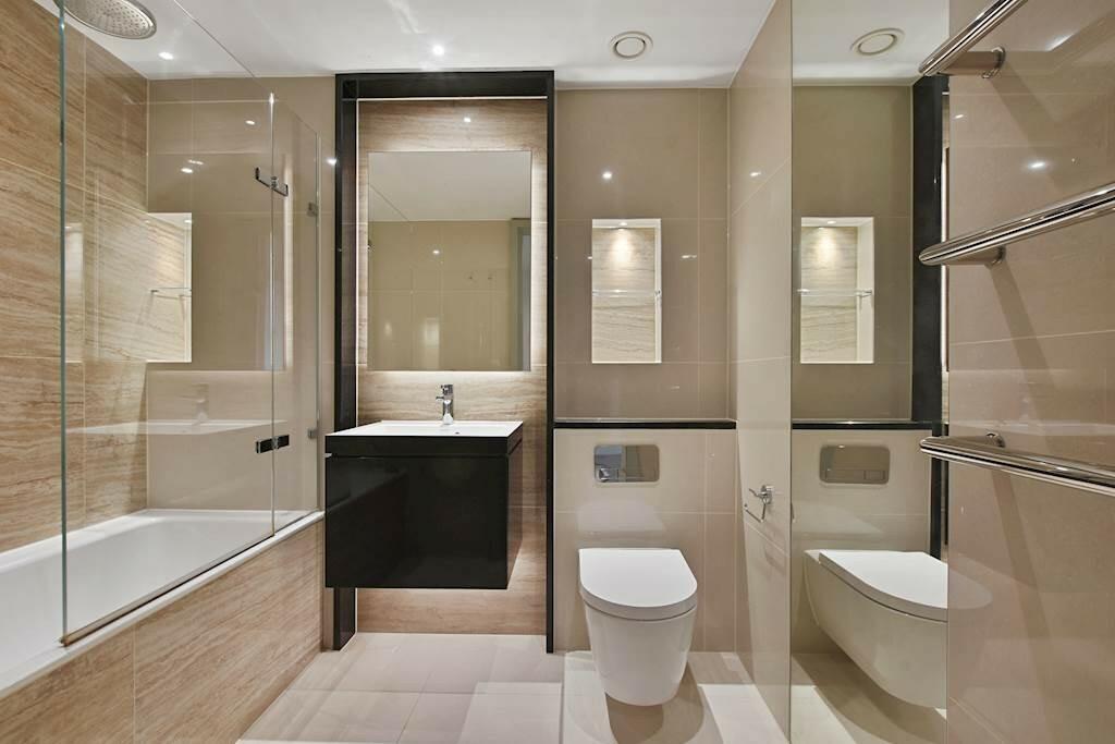 1-Bedroom Apartment for Sale – Offers in Region of £850,000 – 570 sq ft
