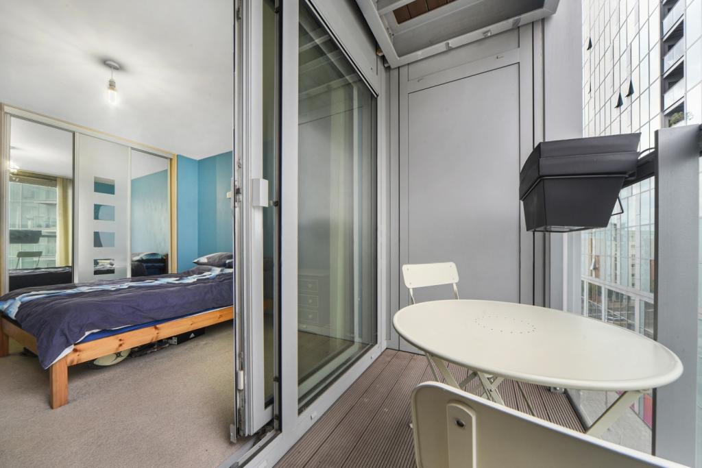 Atrium Heights – 1 Bedroom Apartment To Let – £2,200pcm – 570 sq ft