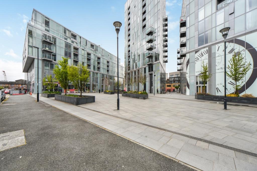 Atrium Heights – 1 Bedroom Apartment To Let – £2,200pcm – 570 sq ft