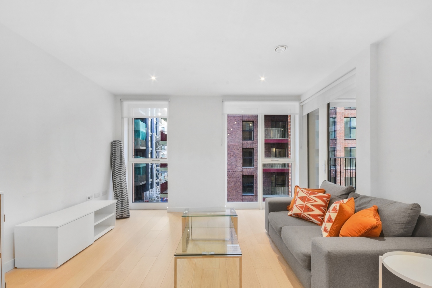 Luxury One-Bedroom Apartment to Rent – Levy Building, Elephant Park