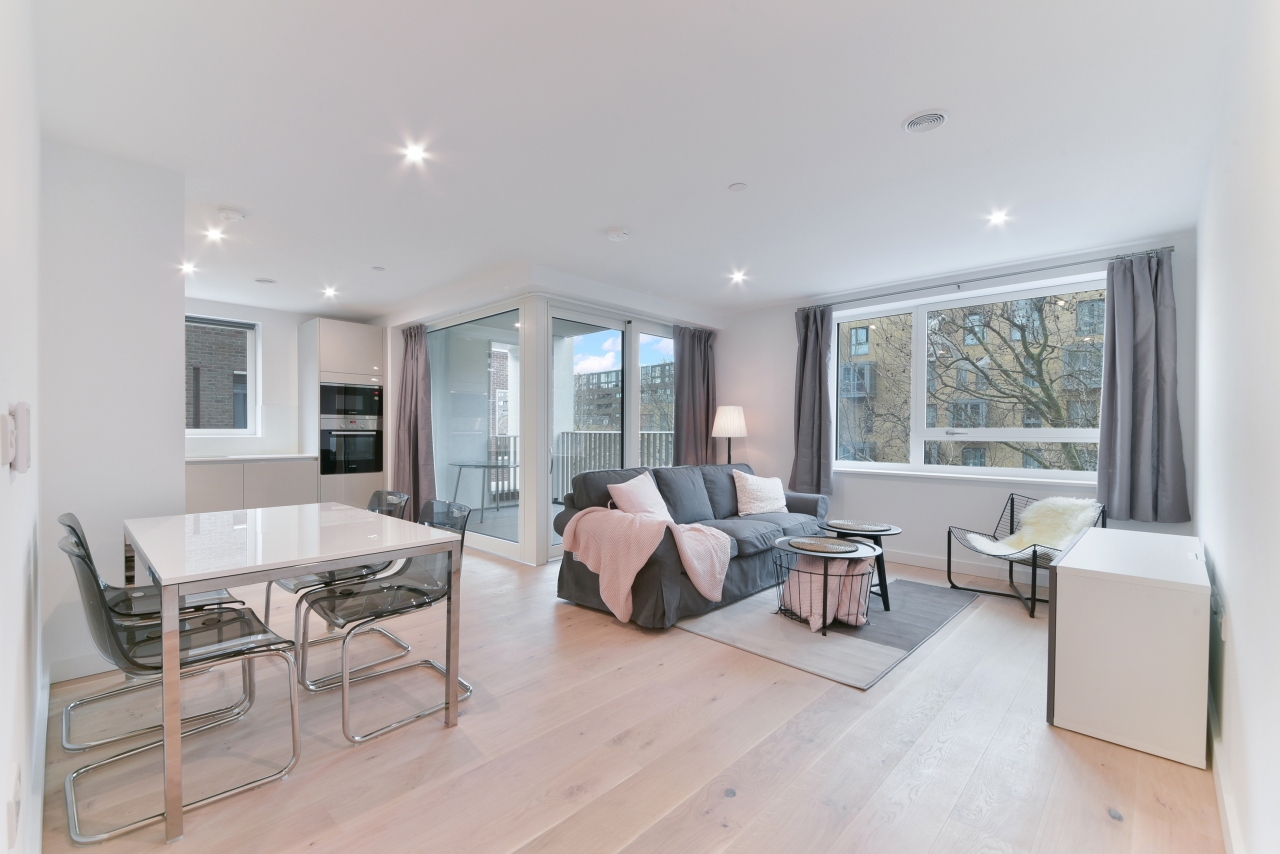 Walton Heights, Elephant Park, Walworth Road, Elephant & Castle, London, SE17 – £3,250pcm