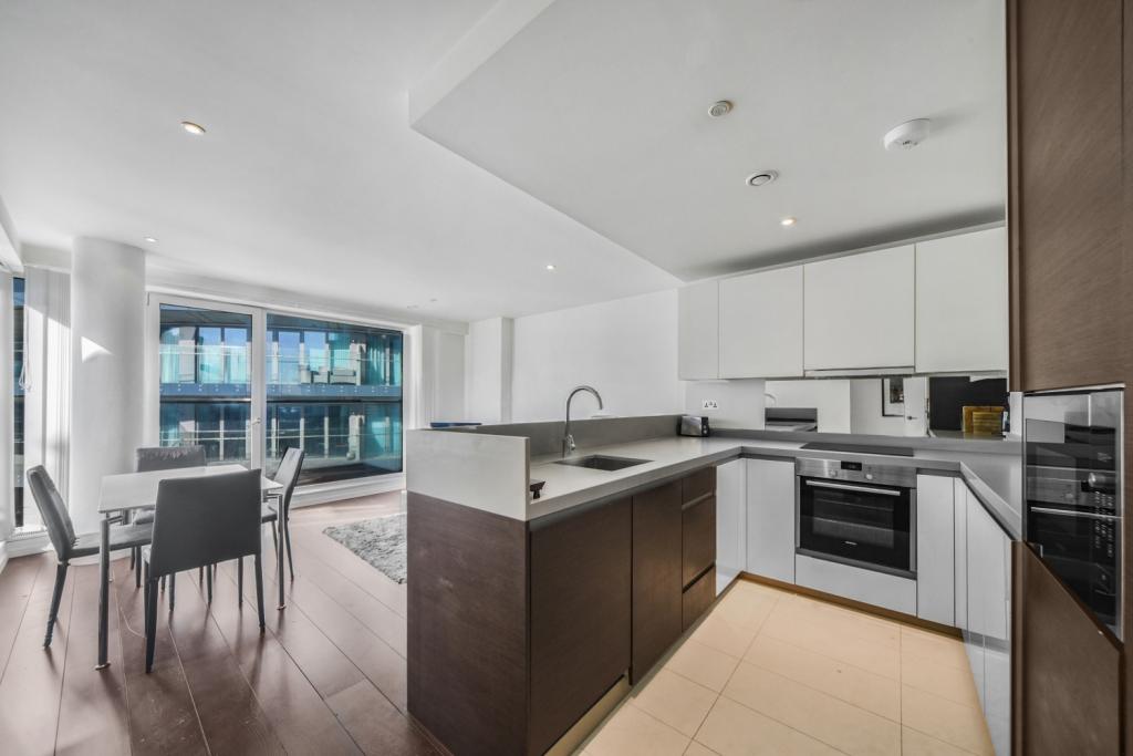 Baltimore Wharf, Canary Wharf, London, E14 – 2 Bedroom Apartment – £3,185pcm