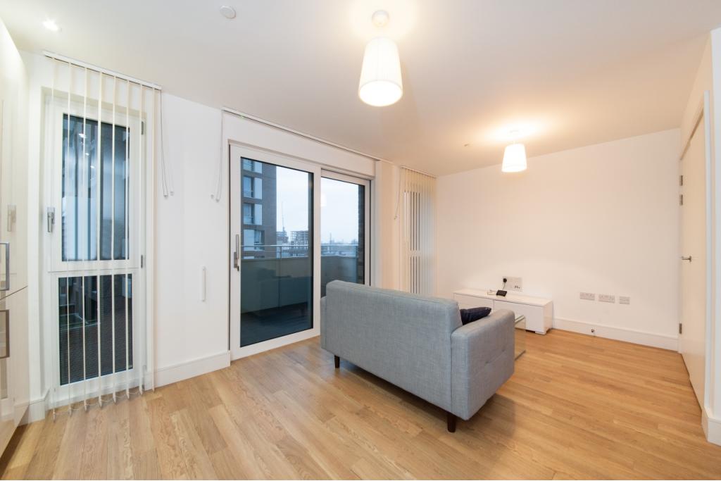 Hannaford Walk, Bromley By Bow, London, E3 – Studio Apartment – £1,733pcm